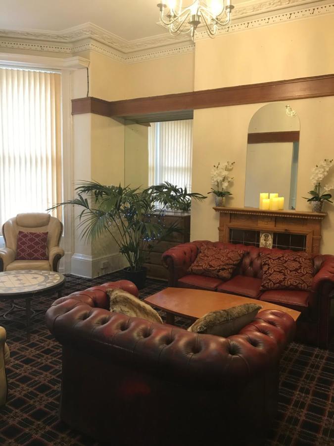 מלון Carlton House סקארבורו מראה חיצוני תמונה